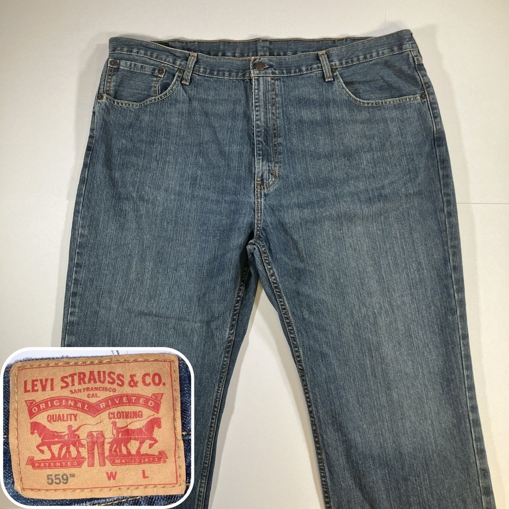 Levi's 559 Jeans Mens 44x30 Relaxed Straight Medium‎ Wash Denim